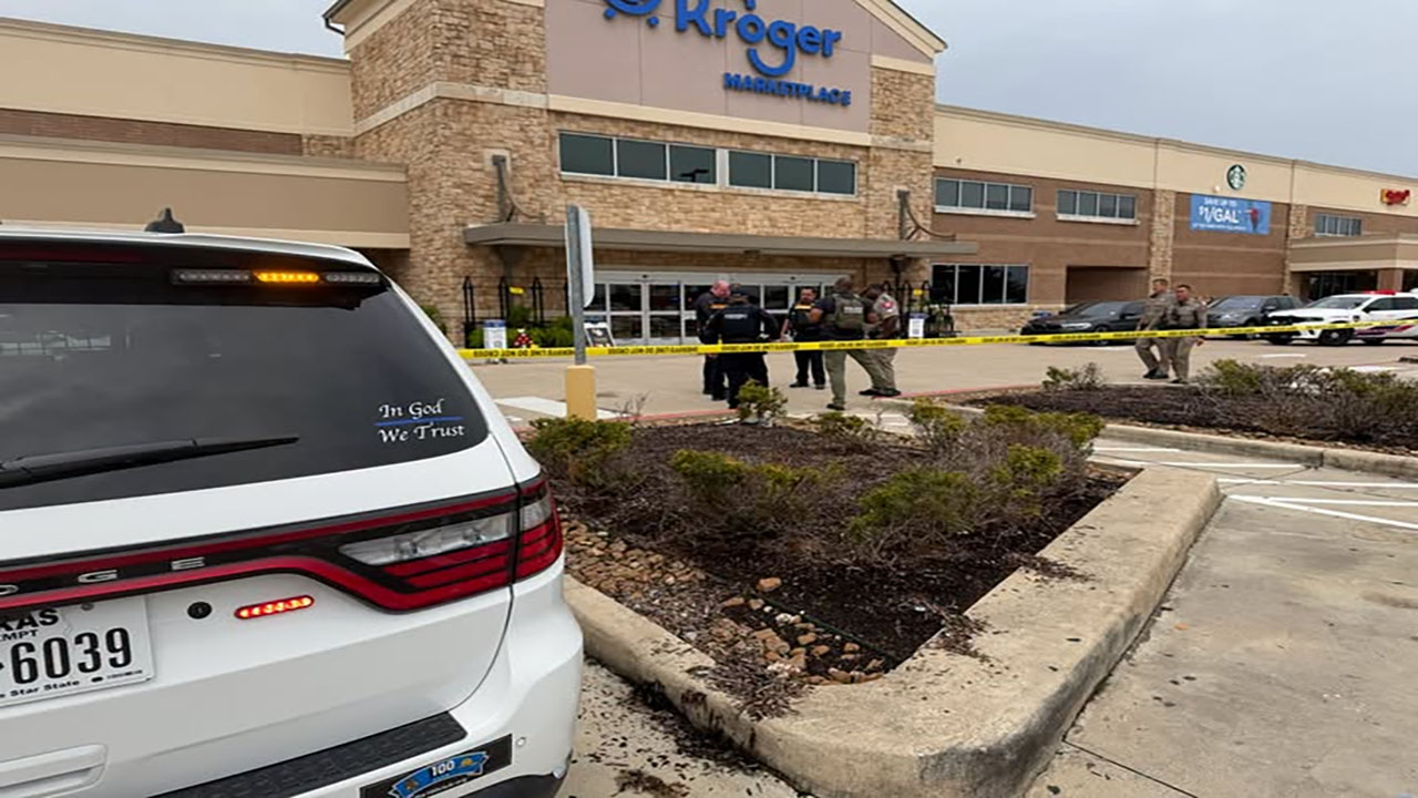 2 men injured after shots fired inside Kroger in northwest Harris County, Pct. 4 says